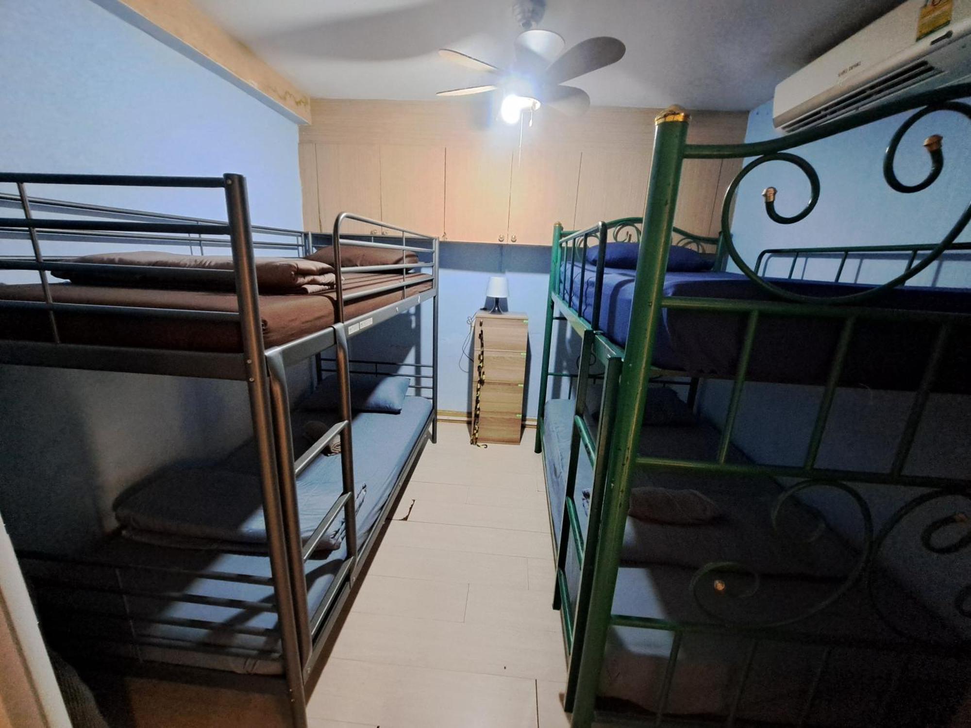 Sura Hostel Bangkok Near Mrt Phra Ram 9 外观 照片